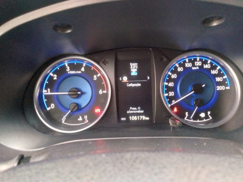 Imagem 9 de 10 de Hilux 2.7 Srv 4x4 Cd 16v Flex 4p Automático