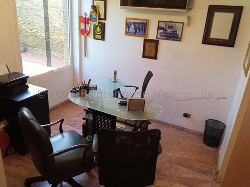 Imagen 5 de 13 de Venta Casa El Marques 22-3840-y Ymanol Elizalde 0414-3227631