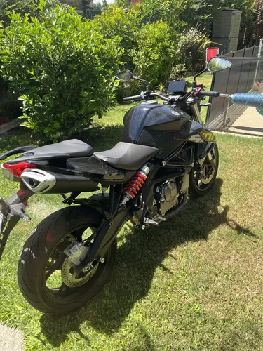 Vendo Benelli Tnt600 2500km En Garantía