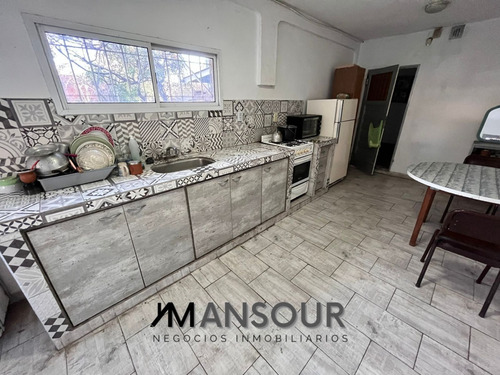 Casa Con Amplio Terreno 750m2 Buena Ubicación