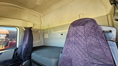 Volvo Fh 460 6x2 Globetrotter Ano 22 Teto Alto Aut. Com Rs