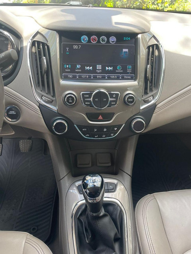 Chevrolet Cruze 1.4 Ltz MT Sedan