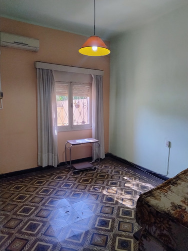 Alto Alberdi Vendo Casa 2 Dormit, 2 Baños, Cochera Y Patio + Depto 1 Dormit, C/terraza.