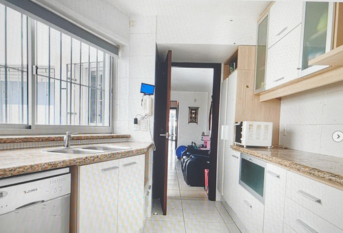 Imagen 8 de 13 de Venta De Dpto En Punta Carretas 4 Dormitorios 3 Baños