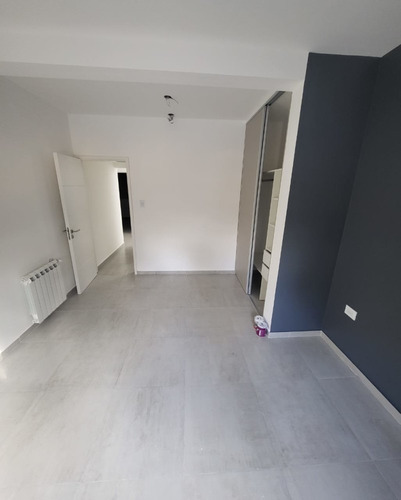 Imagen 14 de 28 de Claros Del Bosque / Village, Duplex De 3 Dormitorios, Escritorio, Pileta, Asador
