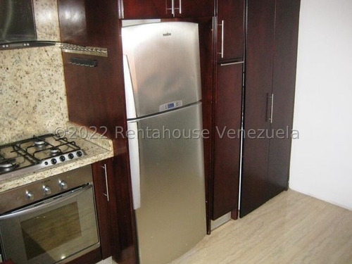 Imagen 4 de 10 de Bello Apartamento Amoblado Ubicado En El Rosal Caracas 22-21432