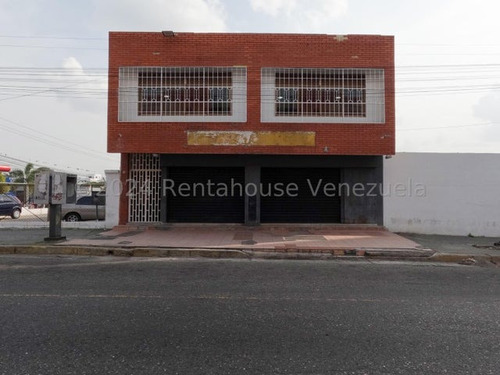 Hector Piña Alquila Local Comercial En Zona Centro Este De Barquisimeto 2 4-1 7 2 3 3