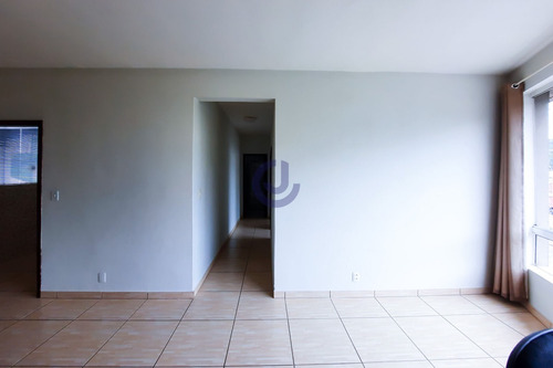 Apartamento De 100 M² Próximo Ao Centro De Blumenau/sc (bairro Garcia)