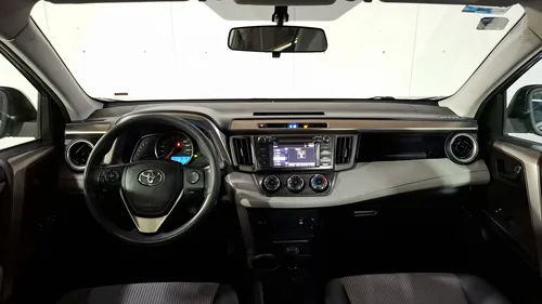 Toyota RAV4 2.5 Le At