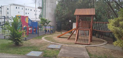 2 Quartos ,1 Banheiro Excelente Localização