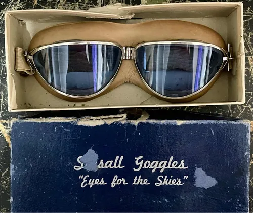 Lentes de aviador antiguos sale