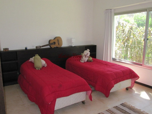 Alquiler Muy Linda Casa, En Montoya 3 Dormitorios En Suite- Ref: 15691