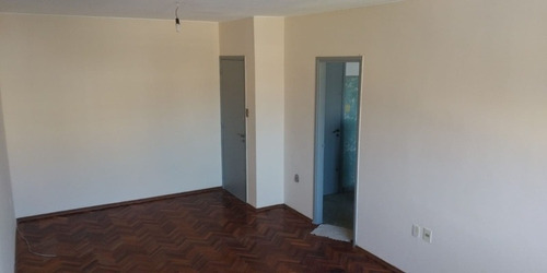 Imagen 3 de 14 de Dueño Vende Apto.2 Dorm.balcon 2 Entradas, Pernas Esq. 8de O