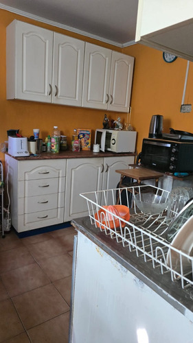 Cómoda Casa En Un Barrio Consolidado Y Familiar