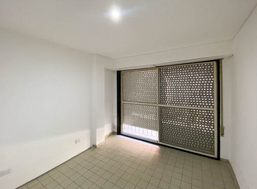 Imagen 5 de 7 de Venta De Oficina Excelente Ubicación, Monte Grande