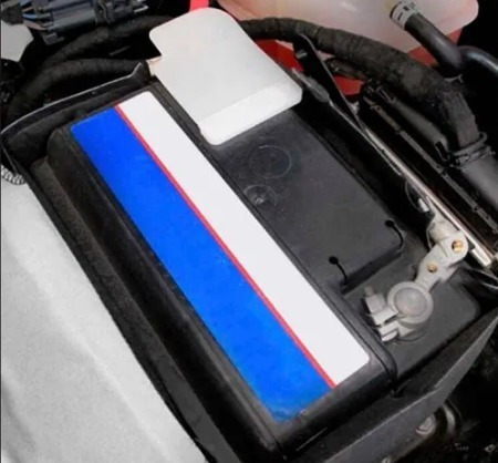 Imagem 3 de 4 de Capa Térmica Protetora Para Bateria Automotiva 100a Caminhão