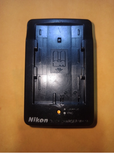 Cargador Nikon Mh-18a 