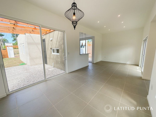 Imagen 5 de 30 de Casa En Piedras Del Chileno - Punta Del Este