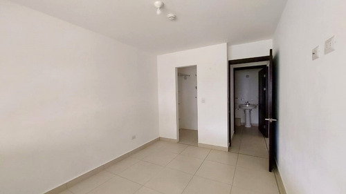 Imagen 8 de 10 de Apartamento En Condominio Vilas Del Este-curridabat