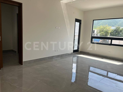 Casa En Venta En Bosques De Las Misiones