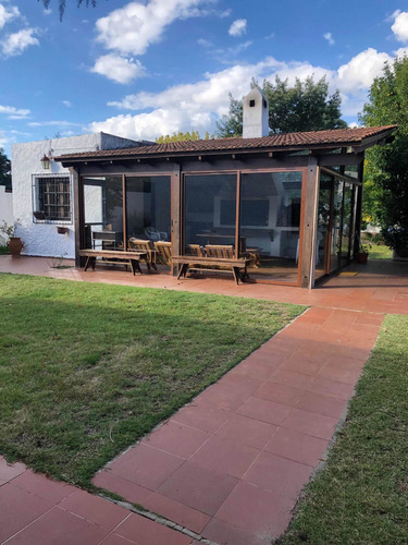 Casa Con Piscina Climatizada Alquilamos Durante Todo El Año