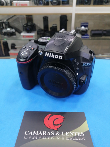 Cámara Nikon D5300 Usada (solo Cuerpo)