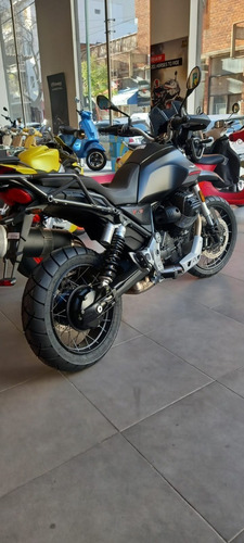 Imagen 12 de 13 de Moto Guzzi V85tt
