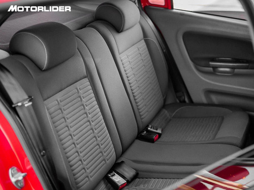 Imagen 11 de 25 de Volkswagen Gol 1.6 Trendline | Permuta / Financia