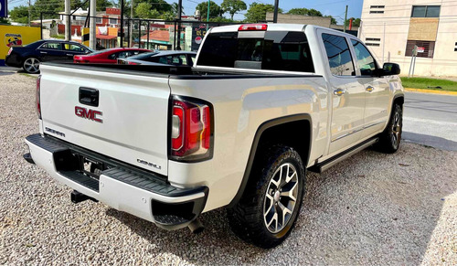 Imagen 4 de 15 de Gmc Sierra 6.2 Denali Dvd At 2016