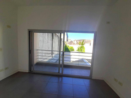 Imagen 5 de 17 de Venta - Oficina -consultorio - San Justo - Alquiler -inversión - Unlam