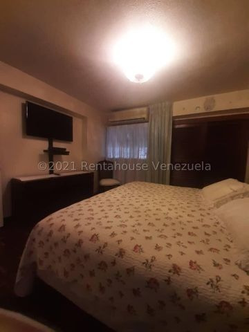 Imagen 17 de 25 de Gc Venta De Acogedor Apartamento En Los Palos Grandes / 22-10798