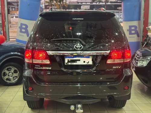 Toyota Hilux SW4 Toyota Hilux SW4 SRV 4x4 3.0 Turbo (aut)