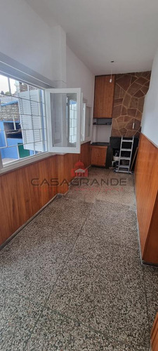 Casa - Buceo. 3 Dormitorios Y Cochera