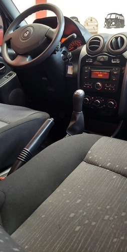Imagem 10 de 14 de Renault Logan Expre 1.0 Ano:2013 Prata Flex Completo