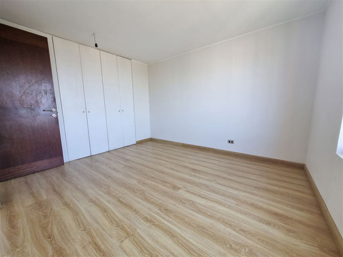 Departamento En Venta De 4 Dorm. En Las Condes