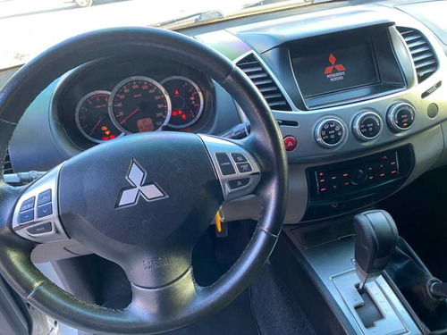 Imagem 13 de 15 de Mitsubishi L200 Triton Hpe D 2017