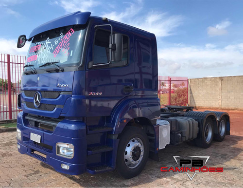 Mercedes-benz Axor 2544 6x2 - 2013/2013 Teto Alto Automática