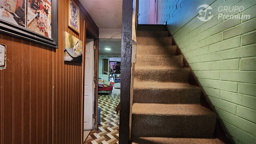 En Venta. Casa De 2 Pisos En Puente Alto.