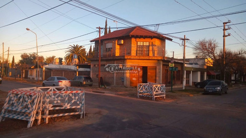 Imagen 1 de 6 de Local En Venta En Merlo