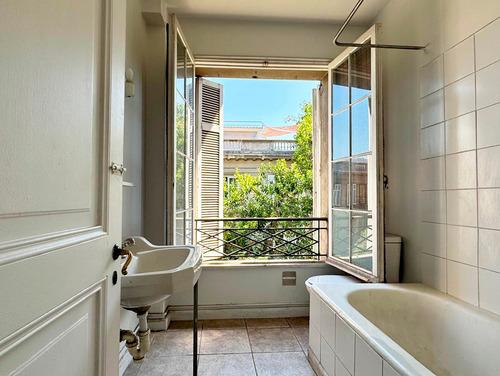 Génova | 3 Dormitorios + Estar Y Servicio | 171 M2 Totales
