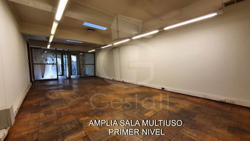 Oficina En Venta En Providencia, 25 Privados-7 Baños-10 Est.