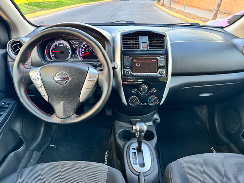 Nissan Versa 1.6 Advance At