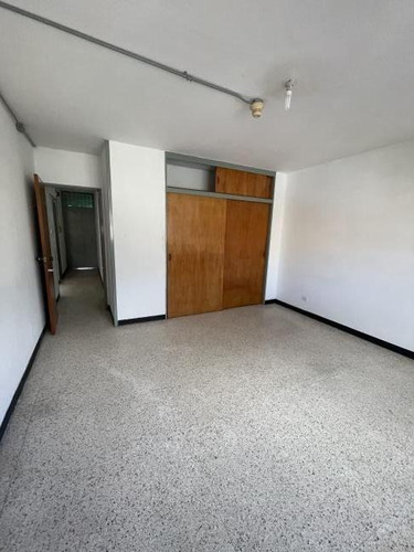 Imagen 7 de 12 de Piso Industrial En Alquiler En El Llanito