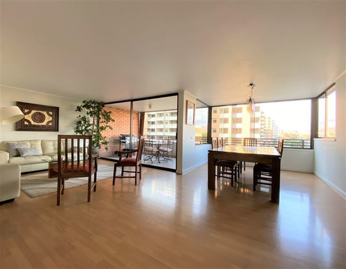 Departamento En Venta De 3 Dorm. En Las Condes