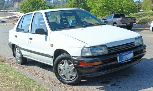 Daihatsu Charade Sedan 1.3 - 16 Válvulas