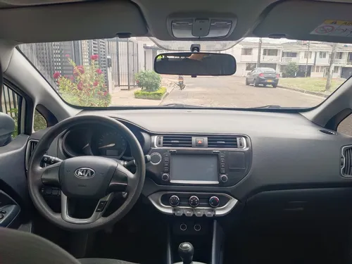 Kia Río Ub Ex Modelo 2016 Llantas Nuevas Técnico Y Soat 2026