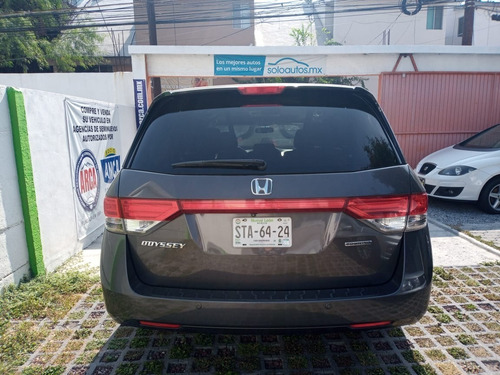 Imagen 5 de 15 de Honda Odyssey Touring 2015