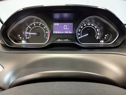 Peugeot 2008 1.6 Feline