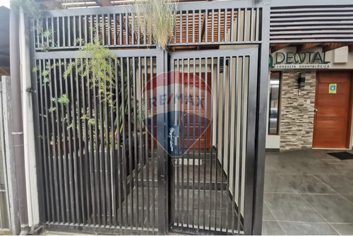 Se Arrienda Casa De 2d+1b+ Terraza En Maipú