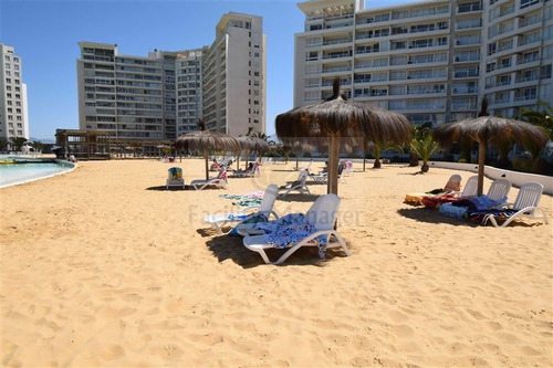 Departamento En Venta De 3 Dormitorios En La Serena